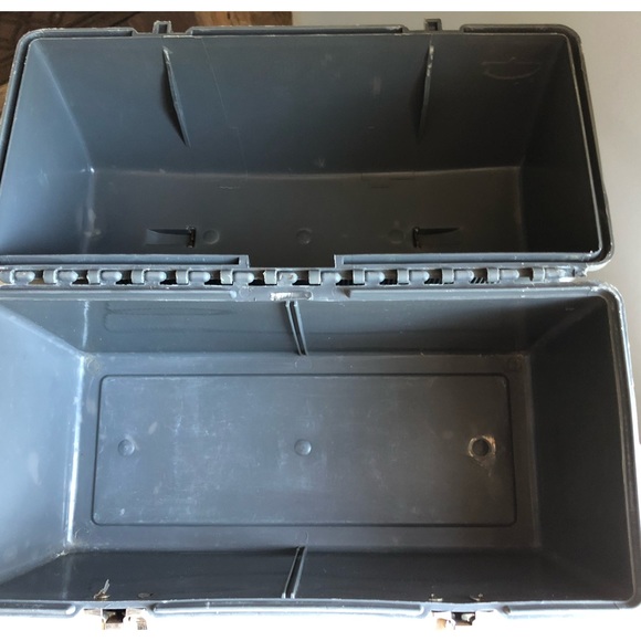 Vintage 1960’s Grey Thermos Lunch Box - Picture 7 of 8